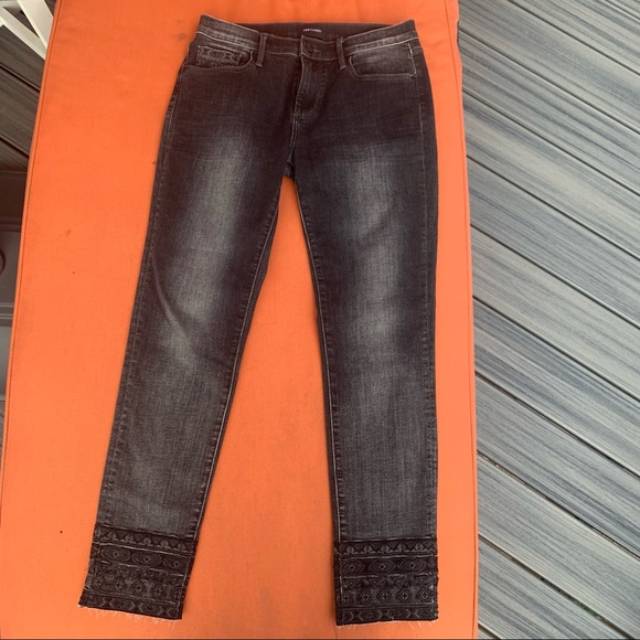 Driftwood Jackie Embroidered Skinny Jeans in Dark Grey — Size 27 - Picture 2 of 10